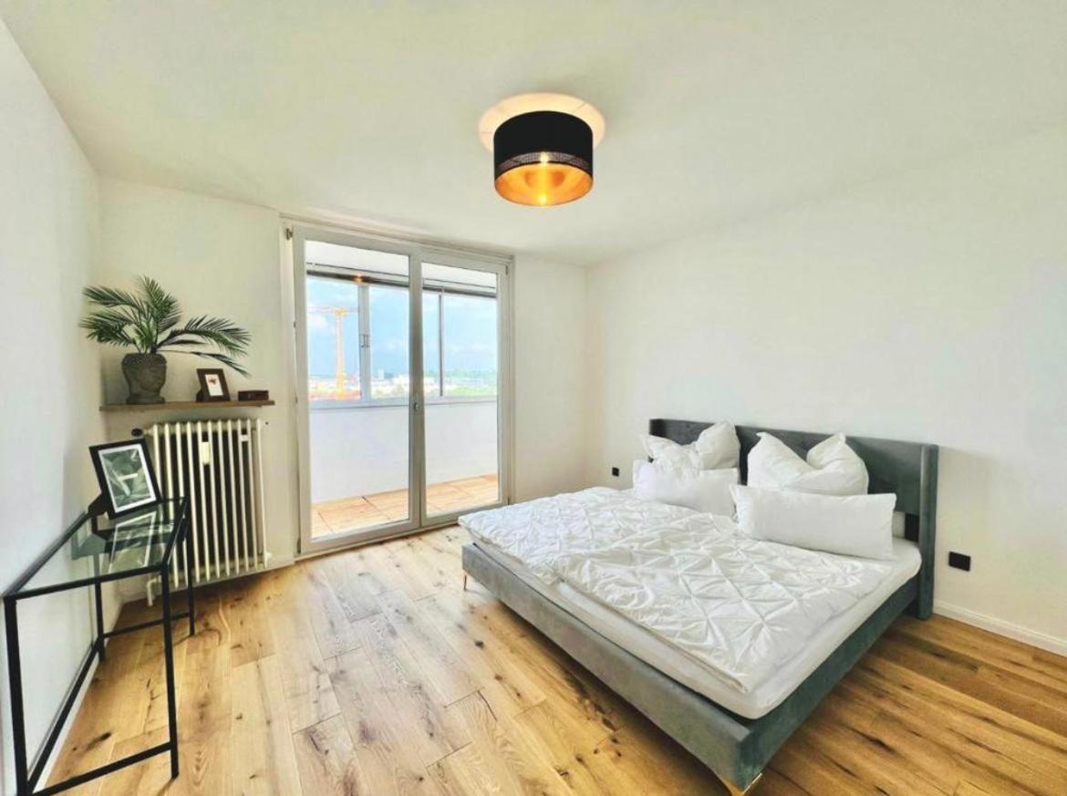 Apartment Liboria I Ueber Den Daechern Augsburgs